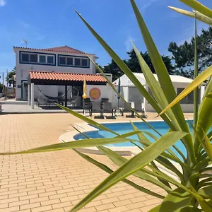 3* Aldeamento Turístico California Dream